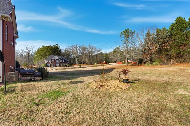 100 Saint Clair Court, Fayetteville, GA 30214