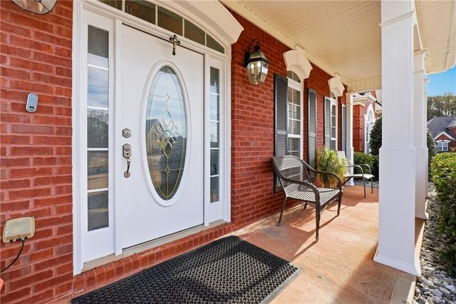 100 Saint Clair Court, Fayetteville, GA 30214