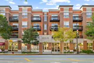 1910 S State Street 309, Chicago, IL 60616