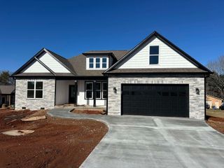 360 Scenic Avenue, Campobello, SC 29322