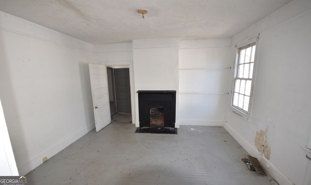 68 Poplar Street, Porterdale, GA 30014