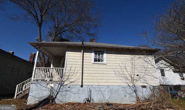 68 Poplar Street, Porterdale, GA 30014