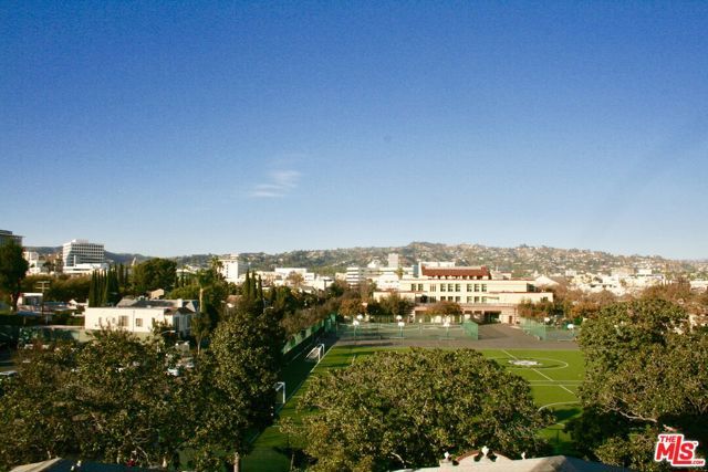 304 S Elm Drive 303, Beverly Hills, CA 90212