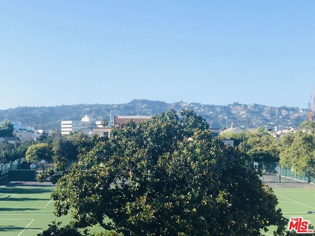 304 S Elm Drive 303, Beverly Hills, CA 90212