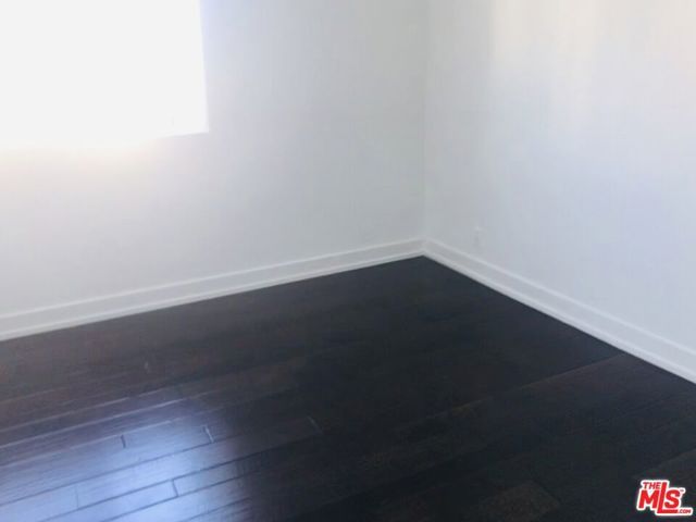 304 S Elm Drive 303, Beverly Hills, CA 90212