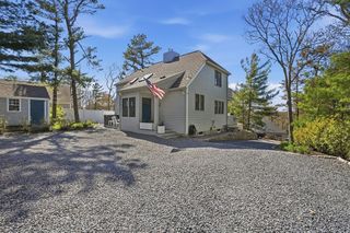 55 Summersea Rd, Mashpee, MA 02649