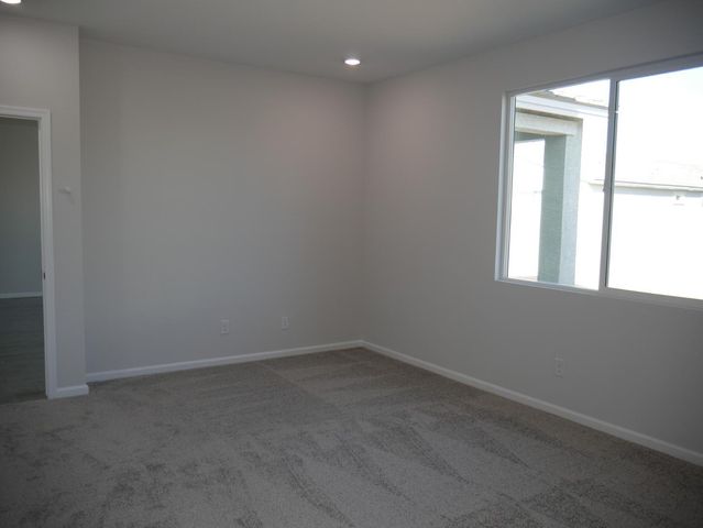 18156 W Daley Lane, Surprise, AZ 85387