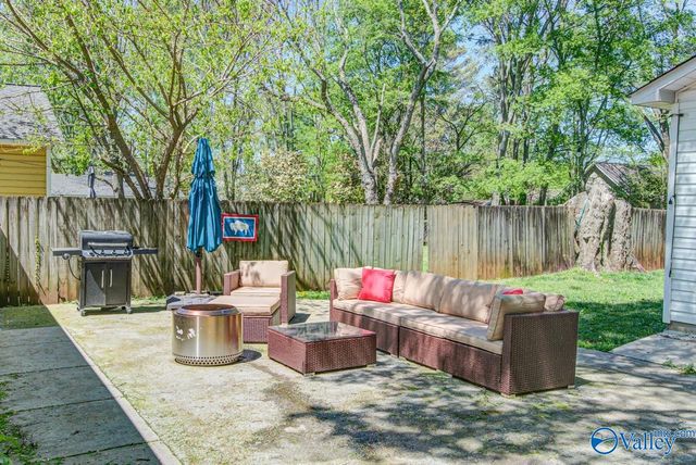 1605 Mccullough Avenue NE, Huntsville, AL 35801