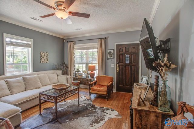 1605 Mccullough Avenue NE, Huntsville, AL 35801