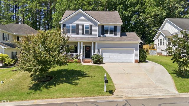 108 Aldeburgh Court, Holly Springs, NC 27540