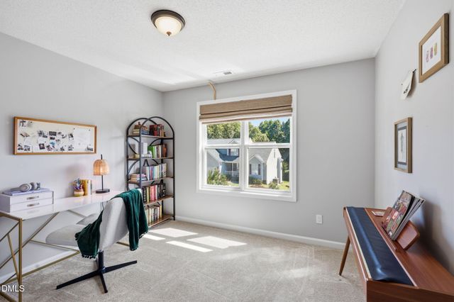 108 Aldeburgh Court, Holly Springs, NC 27540