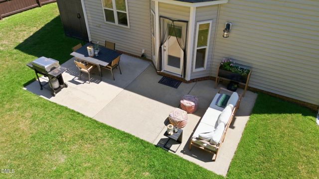 108 Aldeburgh Court, Holly Springs, NC 27540