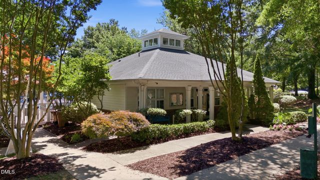 108 Aldeburgh Court, Holly Springs, NC 27540
