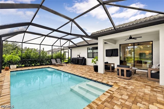 9214 Bexley DR, Fort Myers, FL 33967