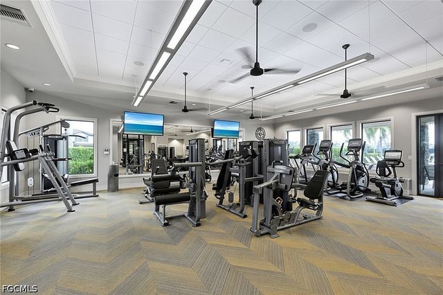 9214 Bexley DR, Fort Myers, FL 33967