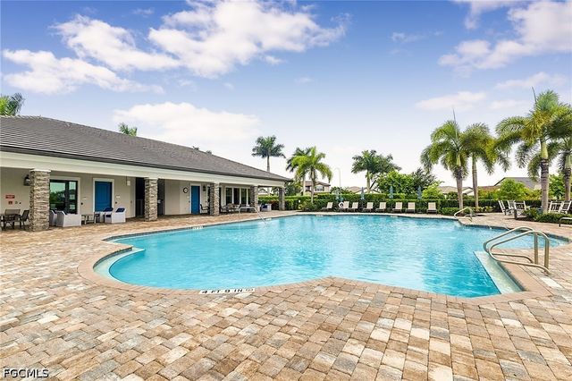 9214 Bexley DR, Fort Myers, FL 33967