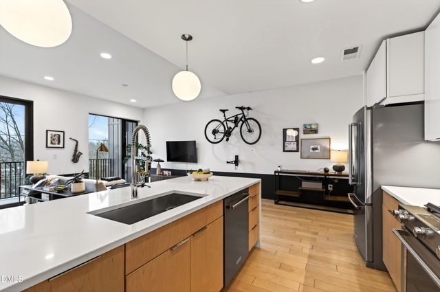 523 S West Street 311, Raleigh, NC 27601