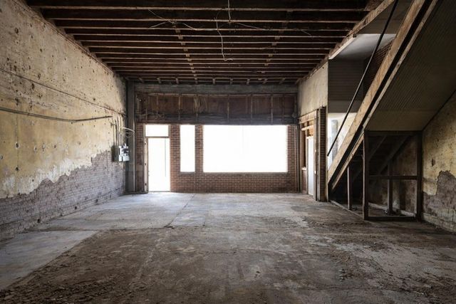 115 & 117 S Fulton Street, Wharton, TX 77488