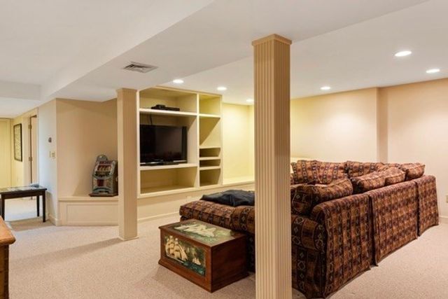 2 Open Space Drive, Sandwich, MA 02563