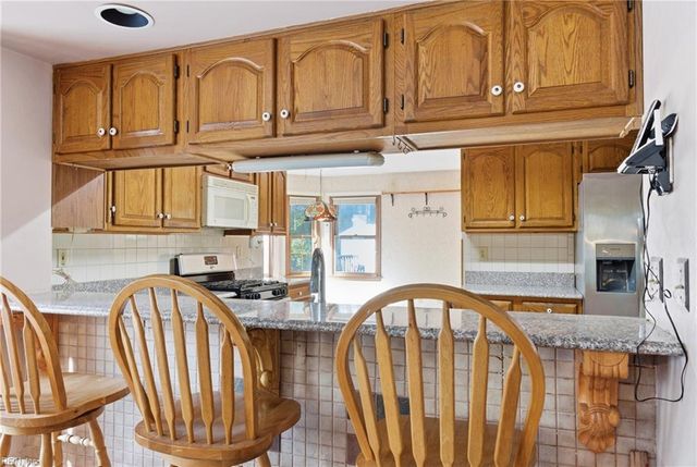 300 Golden Maple CT, Virginia Beach, VA 23452