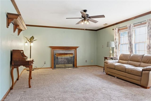 300 Golden Maple CT, Virginia Beach, VA 23452