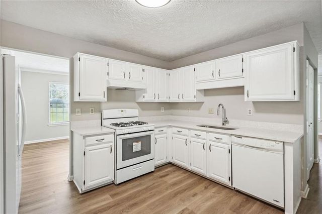 525 Abbotts Hill Lane, Johns Creek, GA 30097
