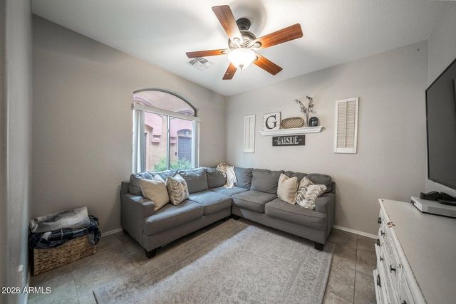 2024 S BALDWIN -- 100, Mesa, AZ 85209