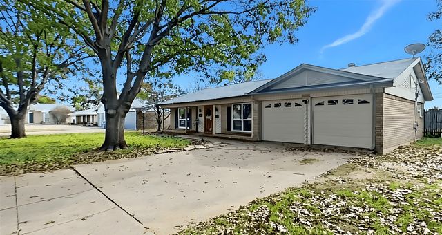 5016 Saint Lawrence Road, Fort Worth, TX 76103