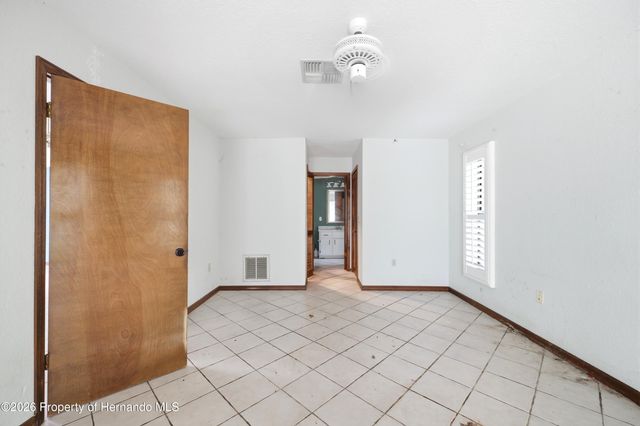 4444 Raines Road, Brooksville, FL 34604