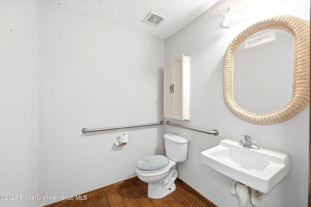 4444 Raines Road, Brooksville, FL 34604