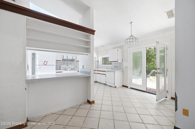 4444 Raines Road, Brooksville, FL 34604