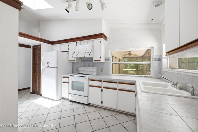 4444 Raines Road, Brooksville, FL 34604