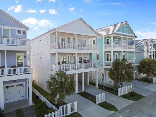 3807 Neptune, Galveston, TX 77554