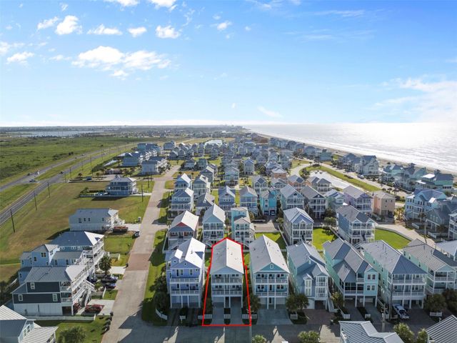 3807 Neptune, Galveston, TX 77554
