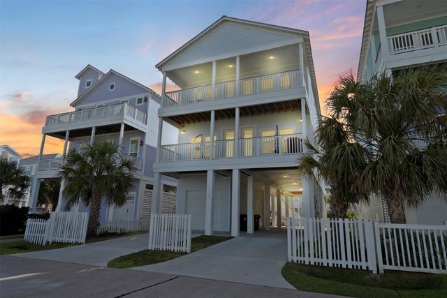 3807 Neptune, Galveston, TX 77554