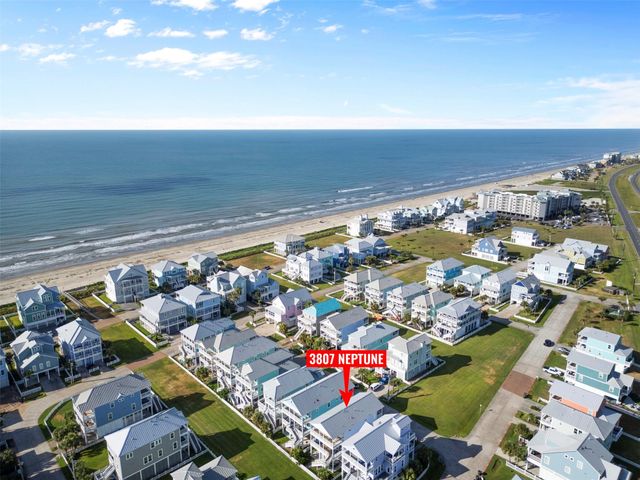 3807 Neptune, Galveston, TX 77554