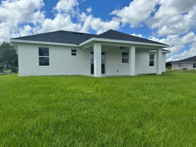2044 Crawford Avenue N, Lehigh Acres, FL 33971