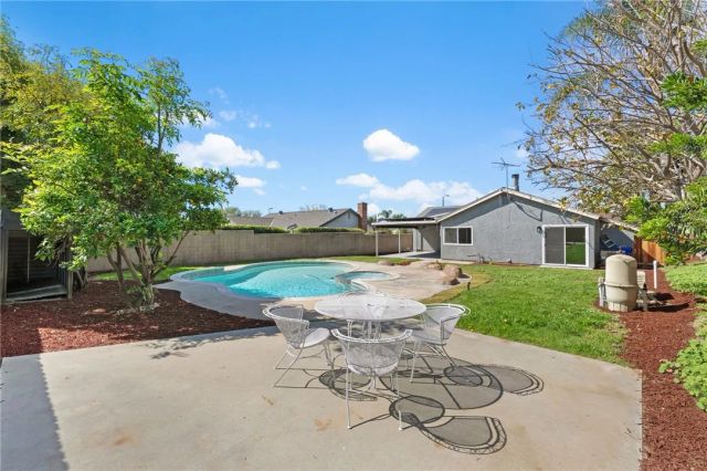 7905 Amethyst, Rancho Cucamonga, CA 91730