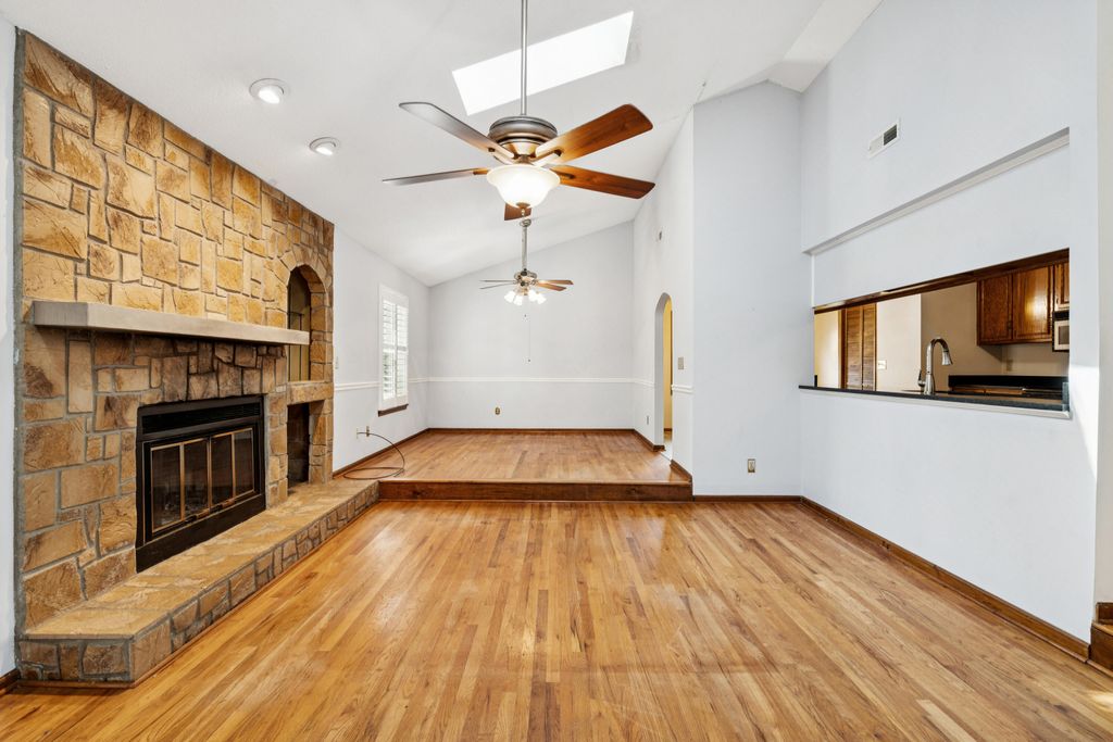 Image 16 of property listing at 2627 Sun Beam Way, Charleston, SC 29414