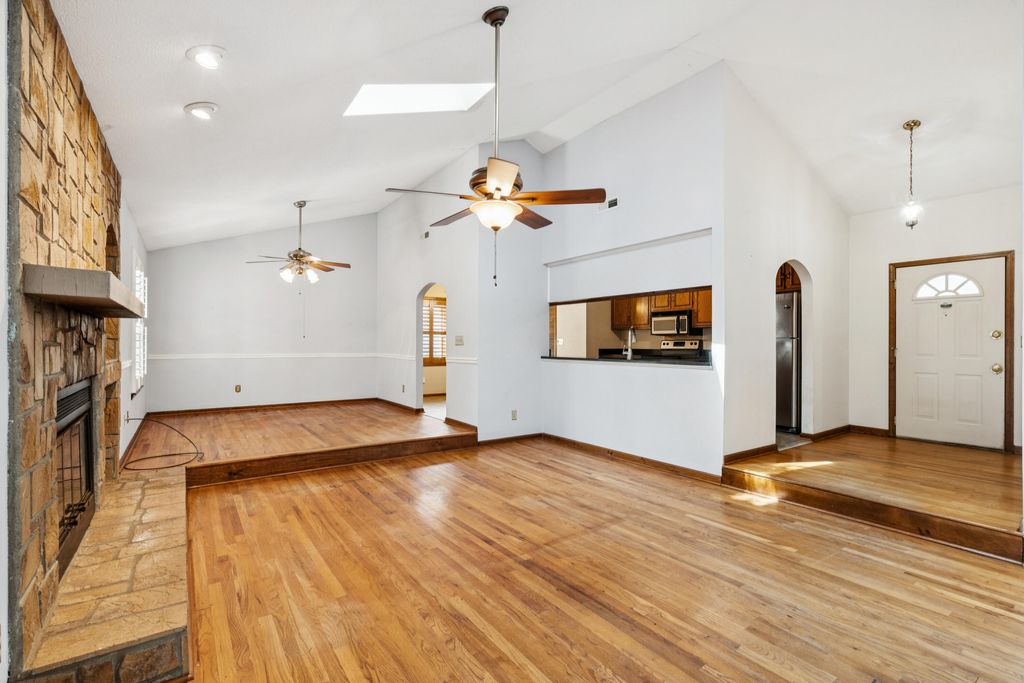 Image 17 of property listing at 2627 Sun Beam Way, Charleston, SC 29414