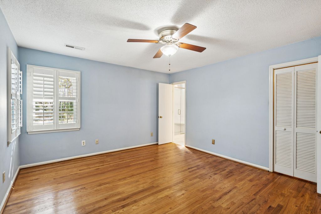 Image 27 of property listing at 2627 Sun Beam Way, Charleston, SC 29414