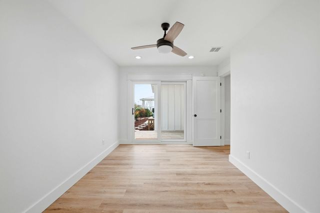 2035 S Wind Trace Road, Navarre, FL 32566