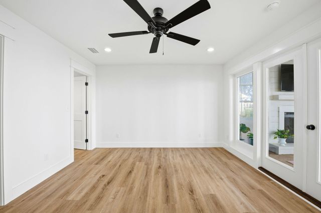 2035 S Wind Trace Road, Navarre, FL 32566