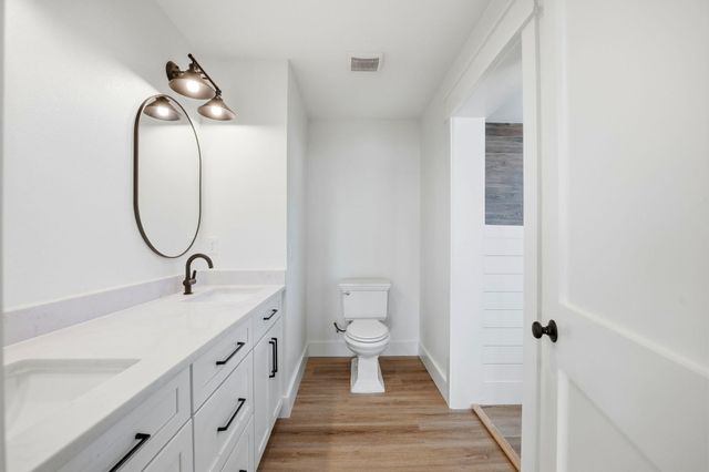 2035 S Wind Trace Road, Navarre, FL 32566