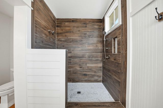 2035 S Wind Trace Road, Navarre, FL 32566