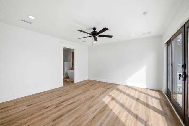 2035 S Wind Trace Road, Navarre, FL 32566