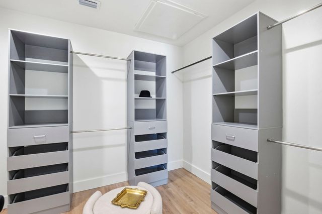 2035 S Wind Trace Road, Navarre, FL 32566