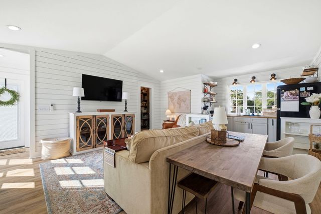 2035 S Wind Trace Road, Navarre, FL 32566