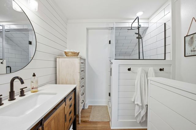 2035 S Wind Trace Road, Navarre, FL 32566