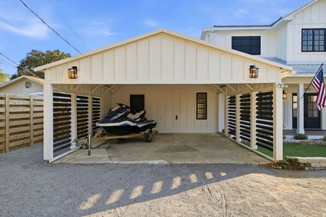 2035 S Wind Trace Road, Navarre, FL 32566